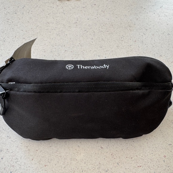 UNITED AIRLINES NEW! UNOPENED THERABODY BUSINESS CLASS AMENITIES KIT - Picture 1 of 5